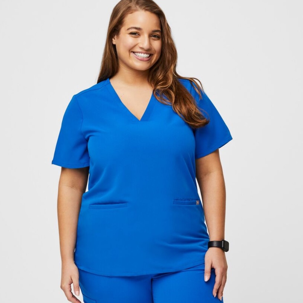 Figs Royal Blue Casma™ Three-Pocket Scrub Top - Picture 1 of 6